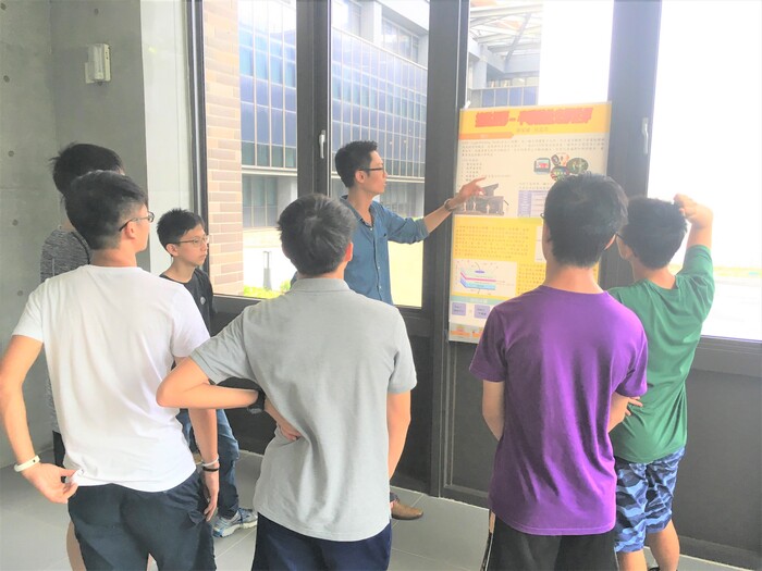 海報展演